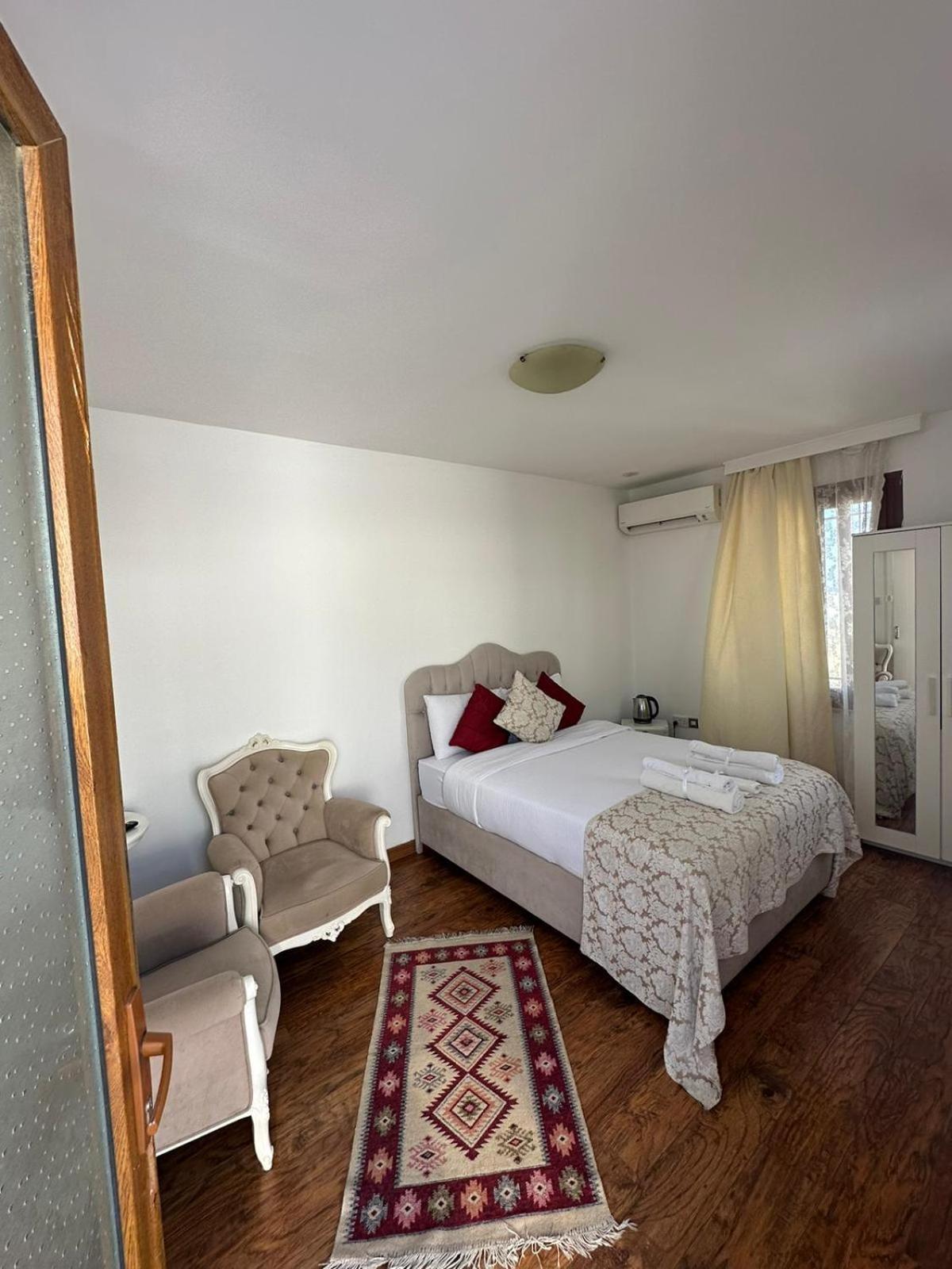 Lord'S Residence Boutique Hotel Kirenia Zewnętrze zdjęcie