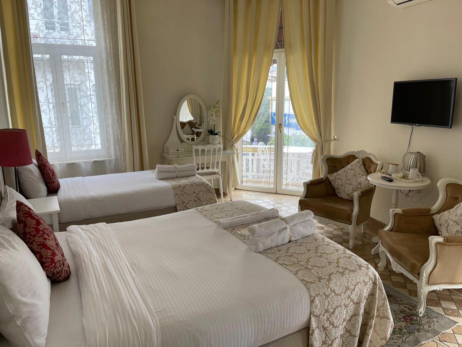 Lord'S Residence Boutique Hotel Kirenia Zewnętrze zdjęcie