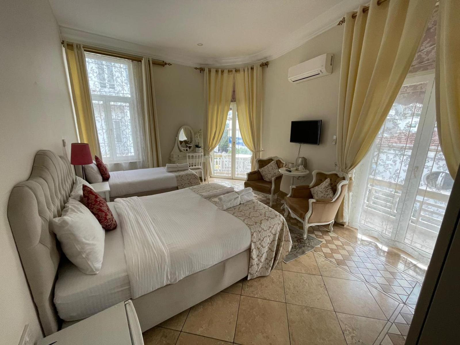 Lord'S Residence Boutique Hotel Kirenia Zewnętrze zdjęcie